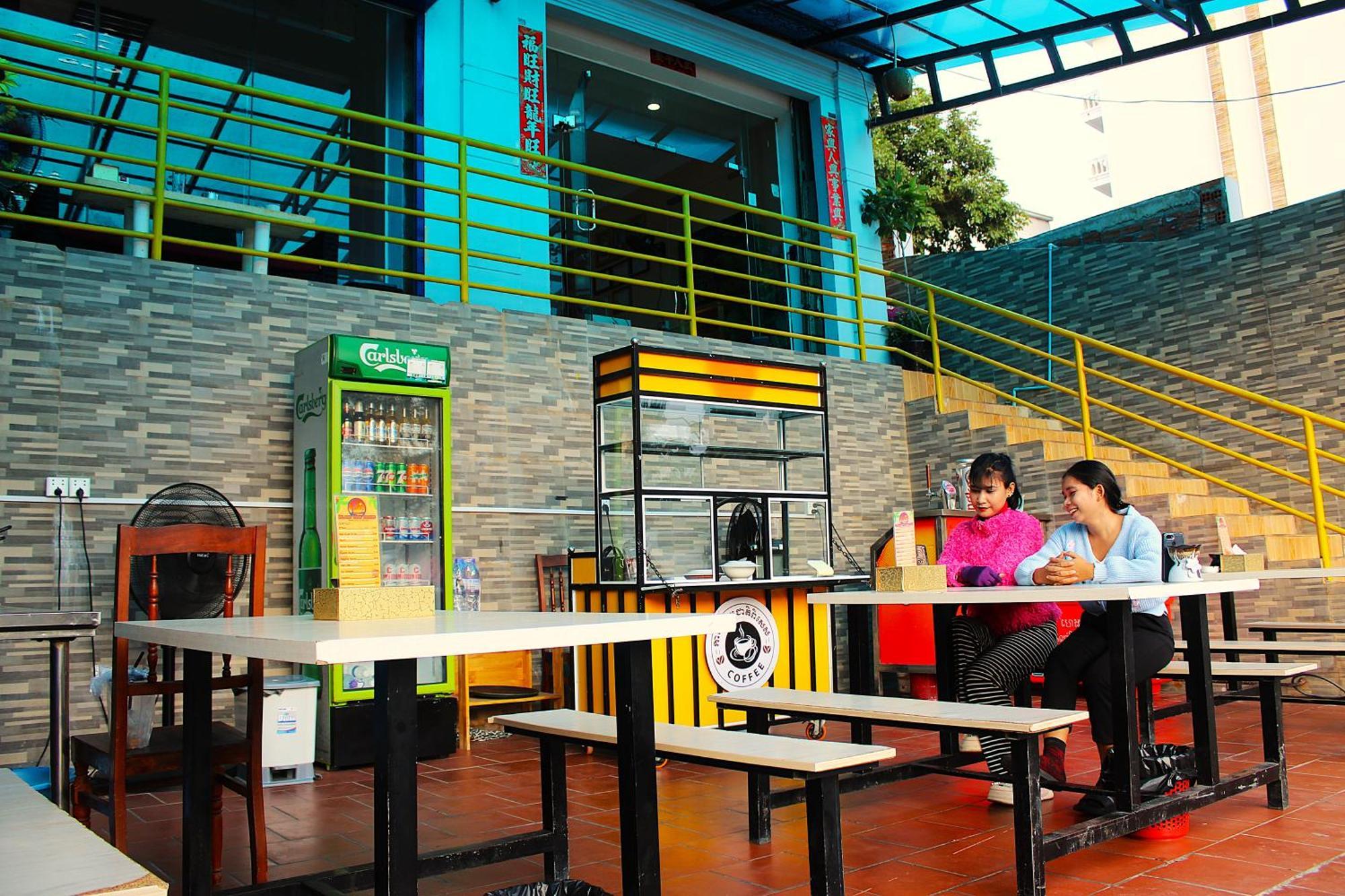 Island View Hostel Sihanoukville Buitenkant foto
